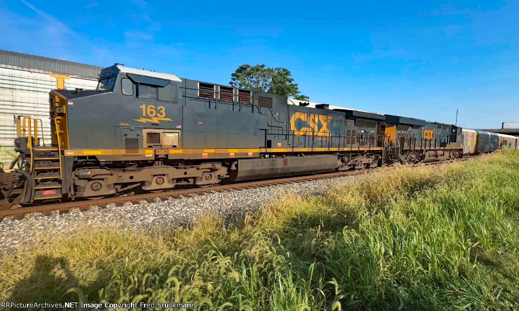 CSX 163